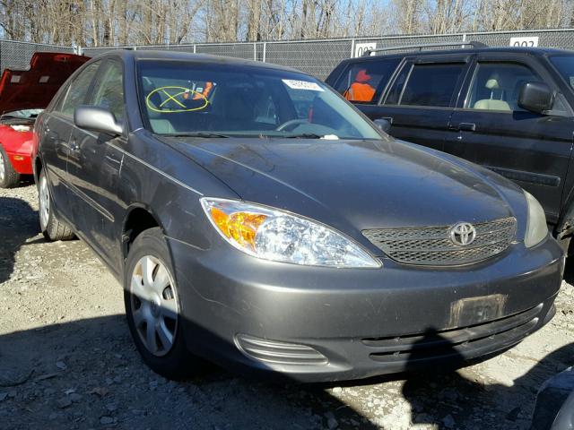 4T1BE32K12U550650 - 2002 TOYOTA CAMRY LE GRAY photo 1