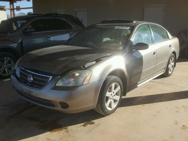 1N4AL11D53C160824 - 2003 NISSAN ALTIMA BAS TAN photo 2