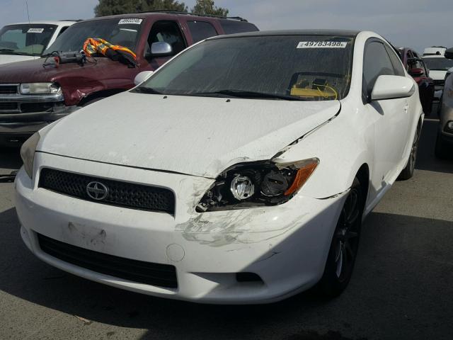 JTKDE167X80255336 - 2008 TOYOTA SCION TC 白色 照片 2