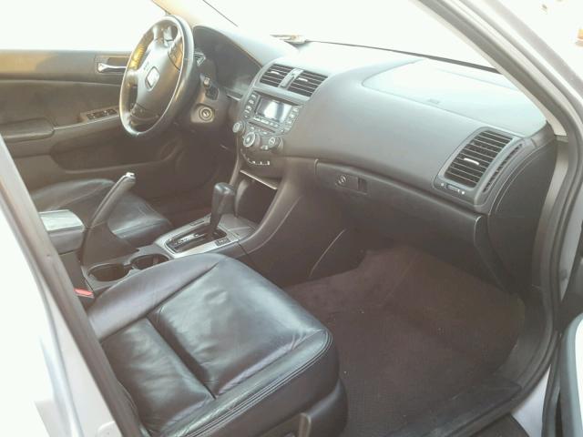 1HGCM66515A040629 - 2005 HONDA ACCORD EX SILVER photo 5