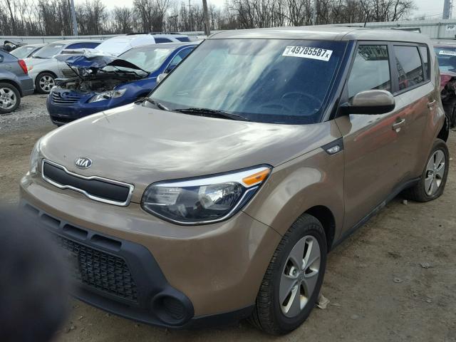 KNDJN2A25E7015593 - 2014 KIA SOUL BROWN photo 2