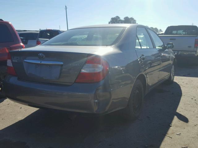 4T1BE32K04U928413 - 2004 TOYOTA CAMRY LE GRAY photo 4