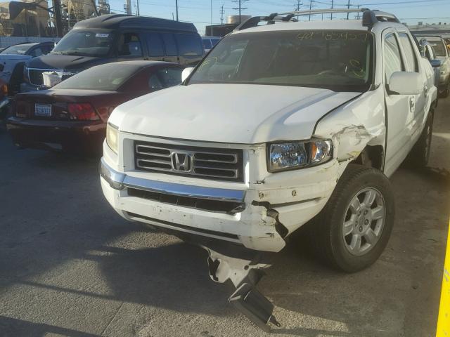 2HJYK16456H576082 - 2006 HONDA RIDGELINE WHITE photo 2