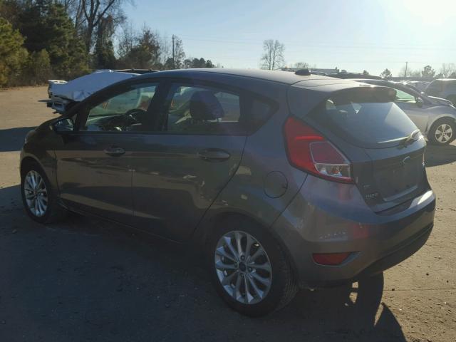 3FADP4EJ9EM122856 - 2014 FORD FIESTA SE GRAY photo 3