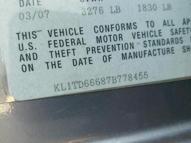 KL1TD66687B778455 - 2007 CHEVROLET AVEO BASE Szary zdjęcie 10