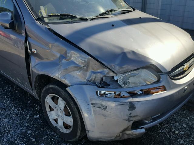 KL1TD66687B778455 - 2007 CHEVROLET AVEO BASE Szary zdjęcie 9