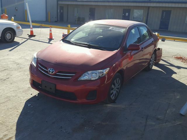 2T1BU4EE2DC098551 - 2013 TOYOTA COROLLA BA RED photo 2