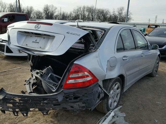 WDBRF92HX6F785077 - 2006 MERCEDES-BENZ C GENERATI SILVER photo 4