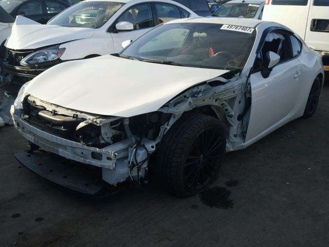 JF1ZNAA16F8709800 - 2015 TOYOTA SCION FR-S 白色 照片 2