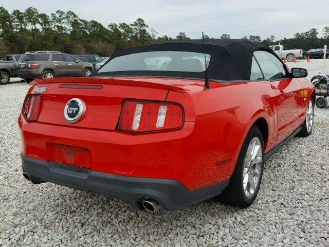 1ZVBP8FF2B5147972 - 2011 FORD MUSTANG GT RED photo 4