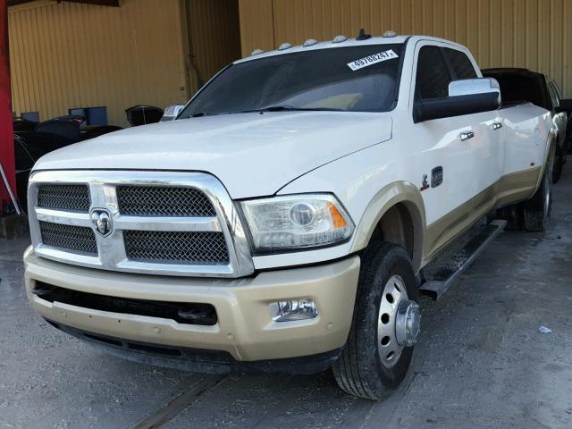 3C63RRKL8GG122875 - 2016 RAM 3500 LONGH WHITE photo 2