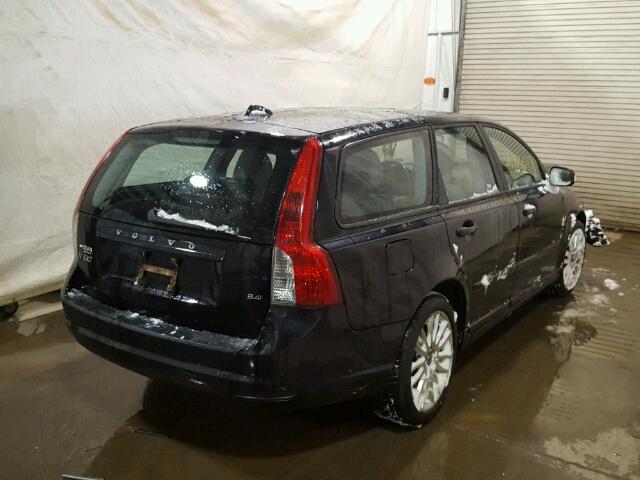 YV1390MW0A2570758 - 2010 VOLVO V50 2.4I BLACK photo 4