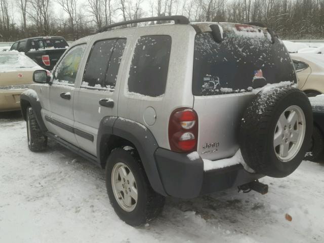 1J4GL48K67W685285 - 2007 JEEP LIBERTY SP GRAY photo 3