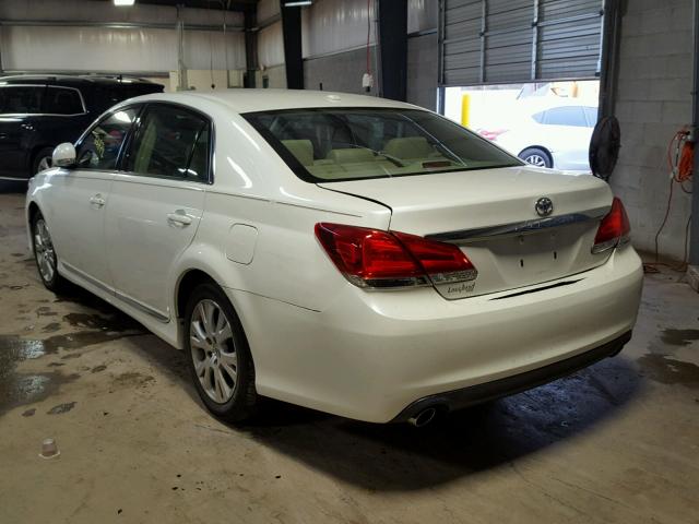 4T1BK3DB7BU427778 - 2011 TOYOTA AVALON BAS WHITE photo 3