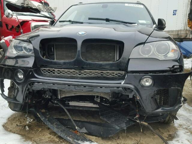 5UXZW0C58D0B96418 - 2013 BMW X5 XDRIVE3 BLACK photo 9
