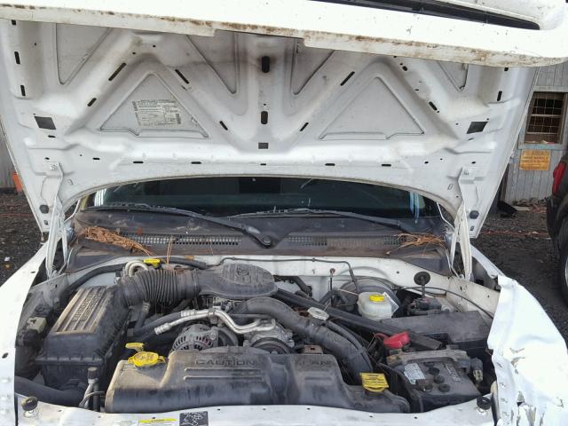 1B7HL38X32S719845 - 2002 DODGE DAKOTA QUA WHITE photo 7