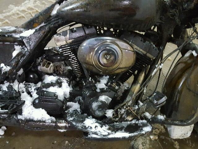 1HD1FC4127Y686253 - 2007 HARLEY-DAVIDSON FLHTCUI Күйген фото 7