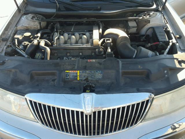 1LNHM97VX2Y685959 - 2002 LINCOLN CONTINENTA SILVER photo 7