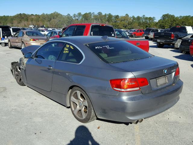 WBAWB33518P132813 - 2008 BMW 328 I GRAY photo 3