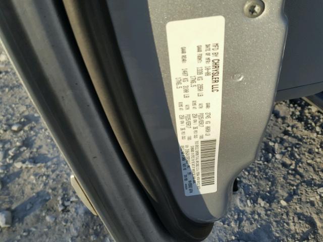 2V8HW34199R546017 - 2009 VOLKSWAGEN ROUTAN SE SILVER photo 10