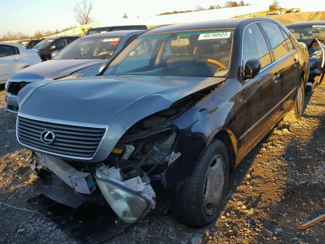 JTHBN30F610044603 - 2001 LEXUS LS 430 WHITE photo 2