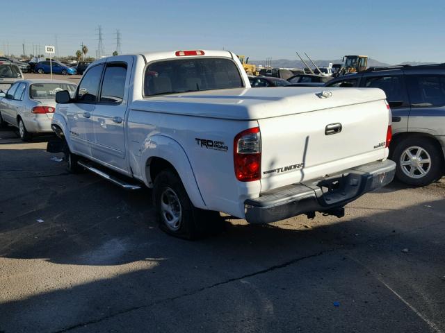 5TBET34175S494937 - 2005 TOYOTA TUNDRA DOU WHITE photo 3