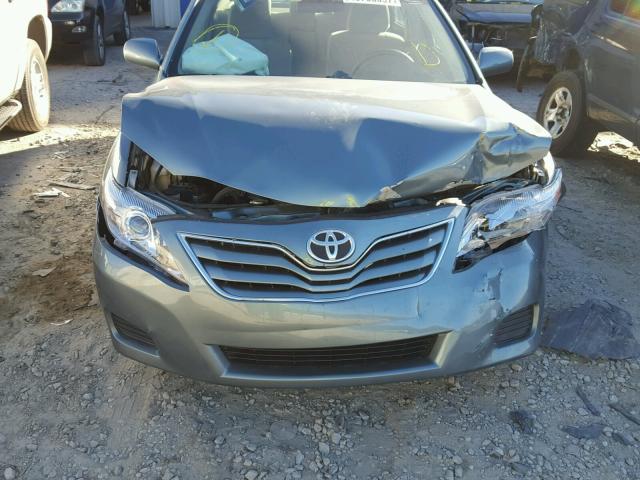 4T1BF3EK4BU707063 - 2011 TOYOTA CAMRY BASE GREEN photo 9