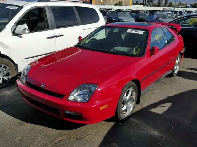 JHMBB6248YC001329 - 2000 HONDA PRELUDE RED photo 2