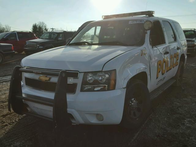 1GNLC2E0XDR301683 - 2013 CHEVROLET TAHOE POLI WHITE photo 2