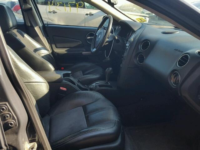 2G2WC55C681115112 - 2008 PONTIAC GRAND PRIX შავი ფოტო 5