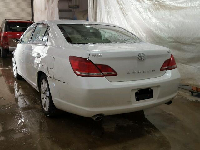 4T1BK36B35U039254 - 2005 TOYOTA AVALON XL WHITE photo 3