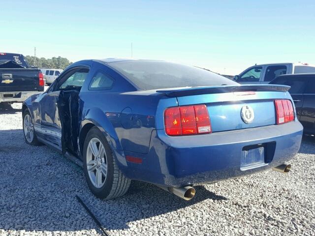 1ZVHT80N485183144 - 2008 FORD MUSTANG BLUE photo 3