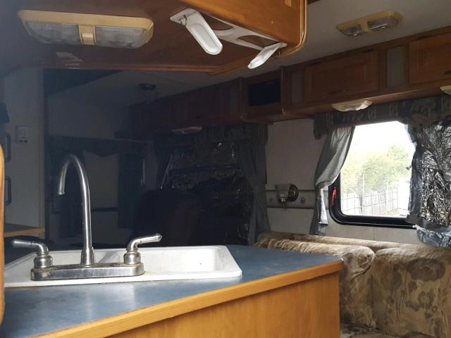 1EC5B292651598364 - 2005 UTILITY TRAILER TWO TONE photo 6