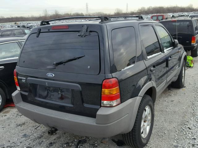 1FMYU04132KA29084 - 2002 FORD ESCAPE BLACK photo 4