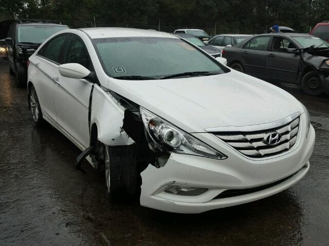 5NPEC4AC0DH519412 - 2013 HYUNDAI SONATA SE WHITE photo 1