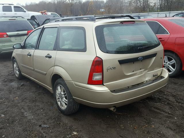 1FAFP36352W332143 - 2002 FORD FOCUS SE GOLD photo 3