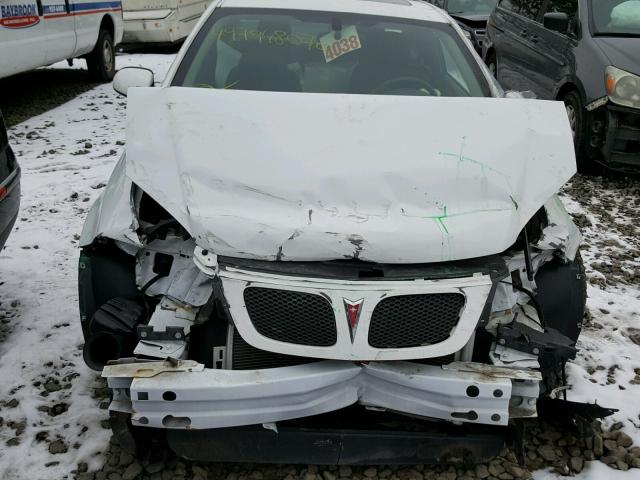 1G2AN18B777224244 - 2007 PONTIAC G5 GT WHITE photo 9