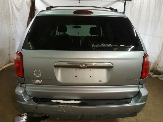 2A4GP64L26R608483 - 2006 CHRYSLER TOWN & COU SILVER photo 9