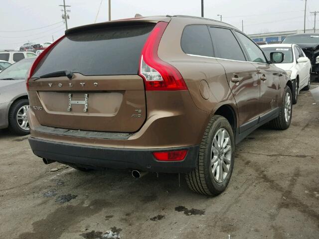 YV4992DZ8A2029802 - 2010 VOLVO XC60 T6 BROWN photo 4