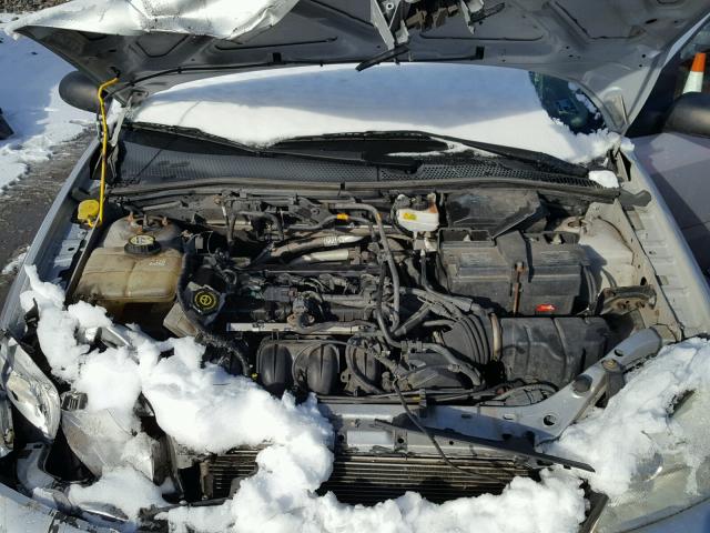 1FAFP34N67W157008 - 2007 FORD FOCUS ZX4 SILVER photo 7