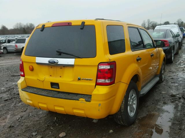 1FMCU4K30AKA95774 - 2010 FORD ESCAPE HYB YELLOW photo 4