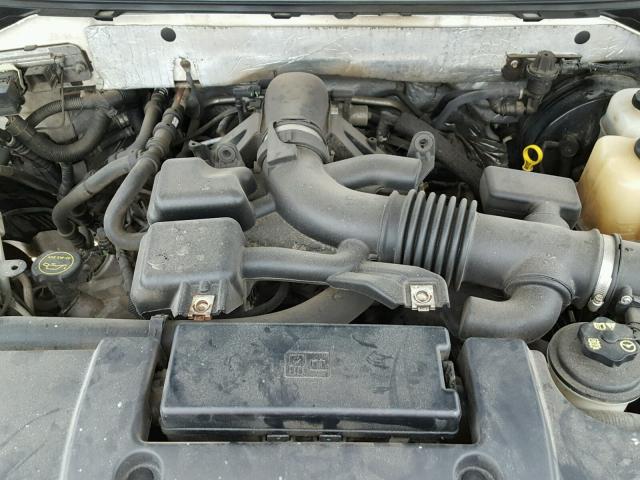 5LMFU28557LJ01255 - 2007 LINCOLN NAVIGATOR 白色 照片 7