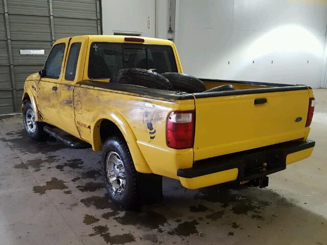 1FTYR44U12PA99418 - 2002 FORD RANGER SUP YELLOW photo 3