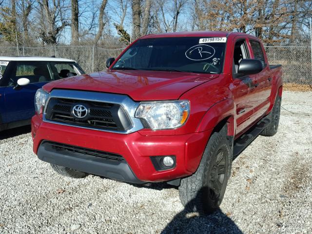 5TFLU4EN5FX120521 - 2015 TOYOTA TACOMA DOU RED photo 2