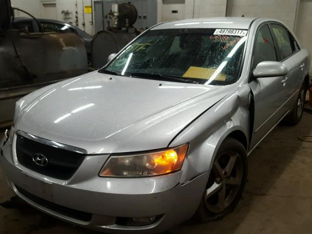 5NPEU46F07H184253 - 2007 HYUNDAI SONATA SE SILVER photo 2