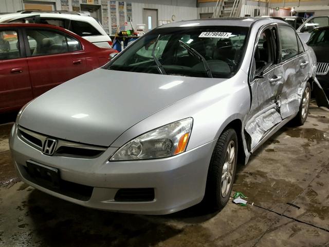 1HGCM56816A177057 - 2006 HONDA ACCORD EX SILVER photo 2