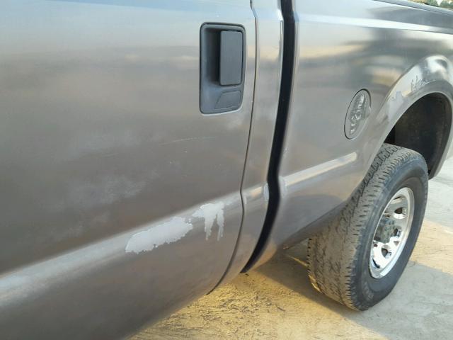 1FTNW21P84EB26966 - 2004 FORD F250 SUPER GRAY photo 9