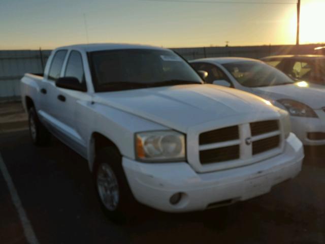 1D7HE48N96S671309 - 2006 DODGE DAKOTA WHITE photo 1