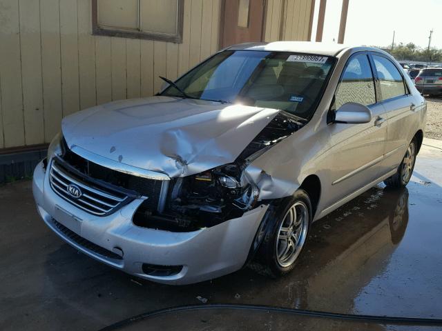 KNAFE222695641608 - 2009 KIA SPECTRA EX SILVER photo 2