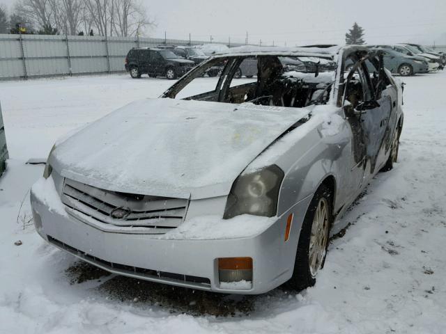 1G6DM57N930136297 - 2003 CADILLAC CTS SILVER photo 2